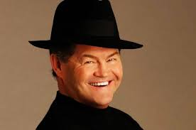 Head shot of Micky Dolenz